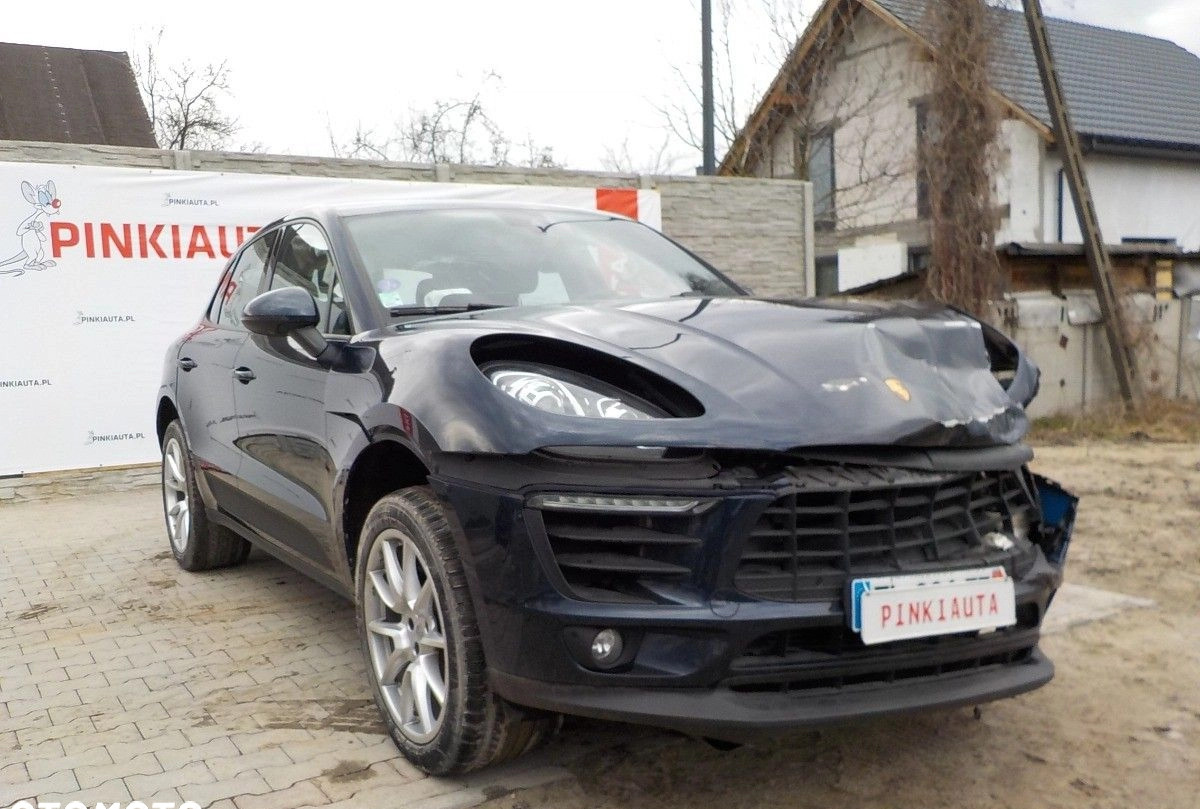 Porsche Macan cena 86900 przebieg: 104563, rok produkcji 2017 z Ożarów Mazowiecki małe 631